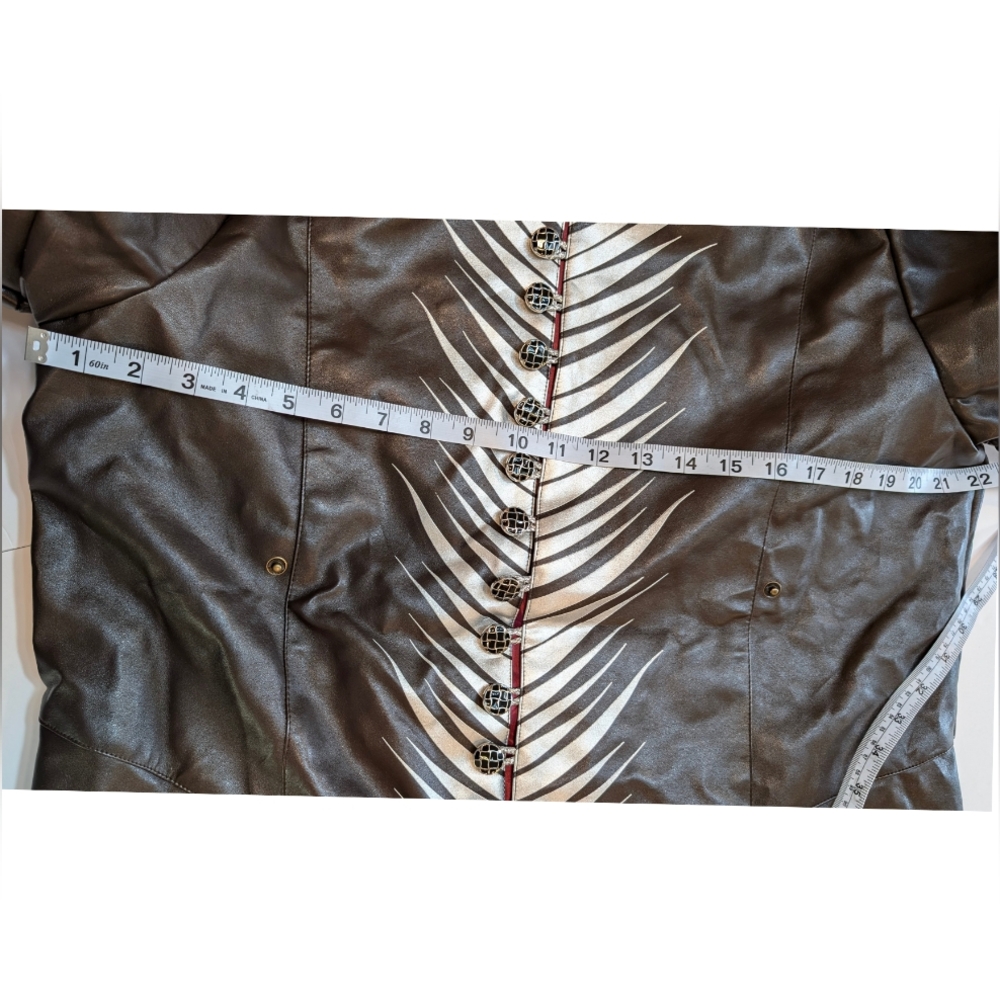 Movie Replica Jacket . Alice Through The Looking Glass Movie. Time Character - Picture 6 of 13